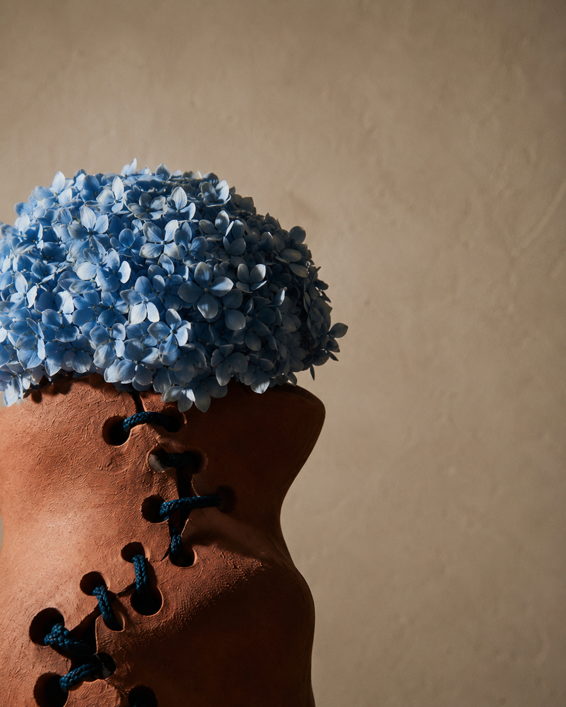 Walnut Veil, material detail
